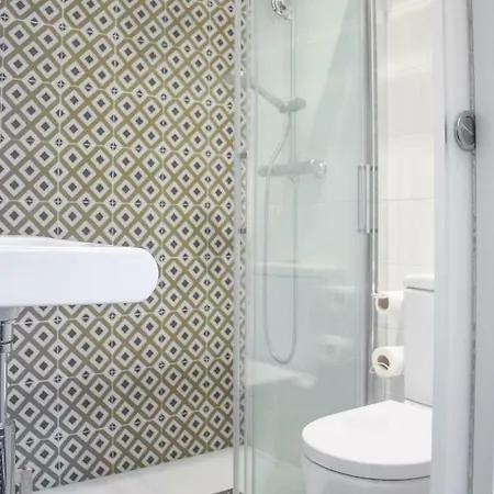 Apartment San Sebastian's Historic Street! Modern